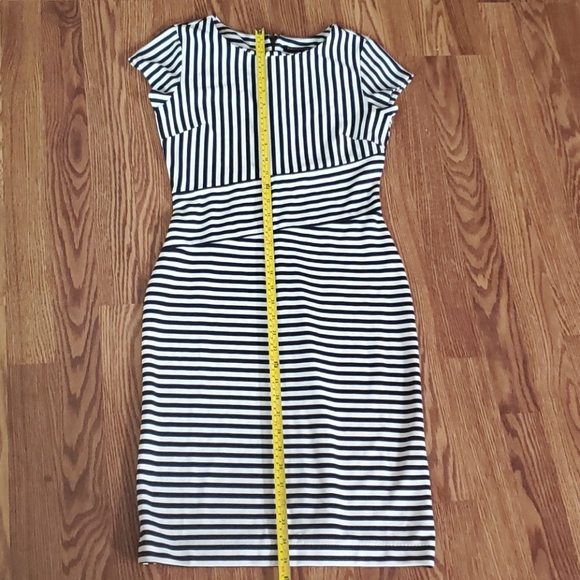 BANANA REPUBLIC SMALL STRIPED ZIPPER - Picture 5 of 6